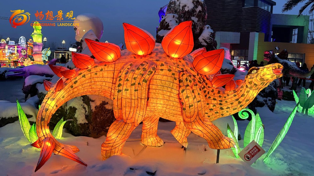 壮丽夜晚，彩灯璀璨——河南中华龙欢乐世界恐龙彩灯项目安装现场